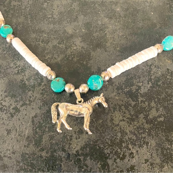 Hand Crafted  One of a Kind Sterling Silver Horse Necklace with Shell/Turquoise - Picture 2 of 4